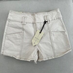 NWT Banjara Cream High Rise Shorts‎ Size 9 28 Contrast Stitch